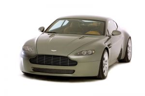 Aston Martin V8 Vantage.jpg